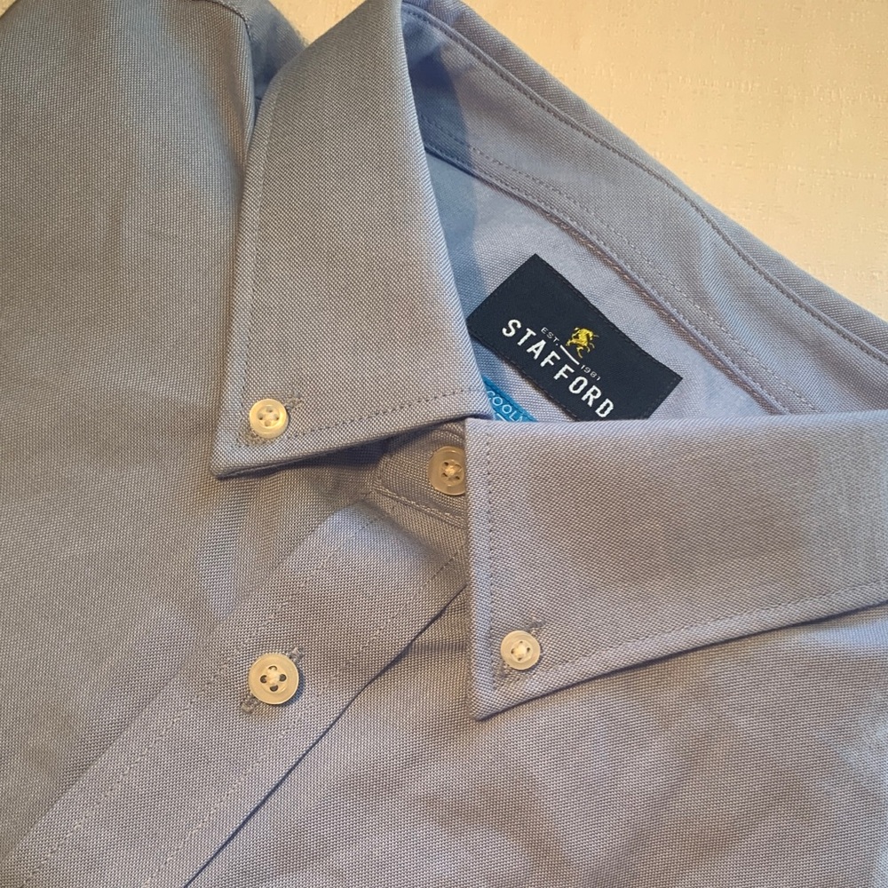 Stafford Men's Light Blue Button-Down Shirt